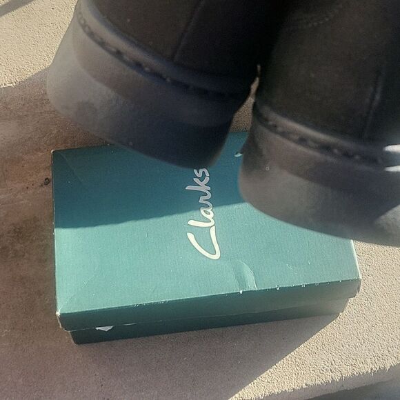 Brand new Clarks - Picture 7 of 7